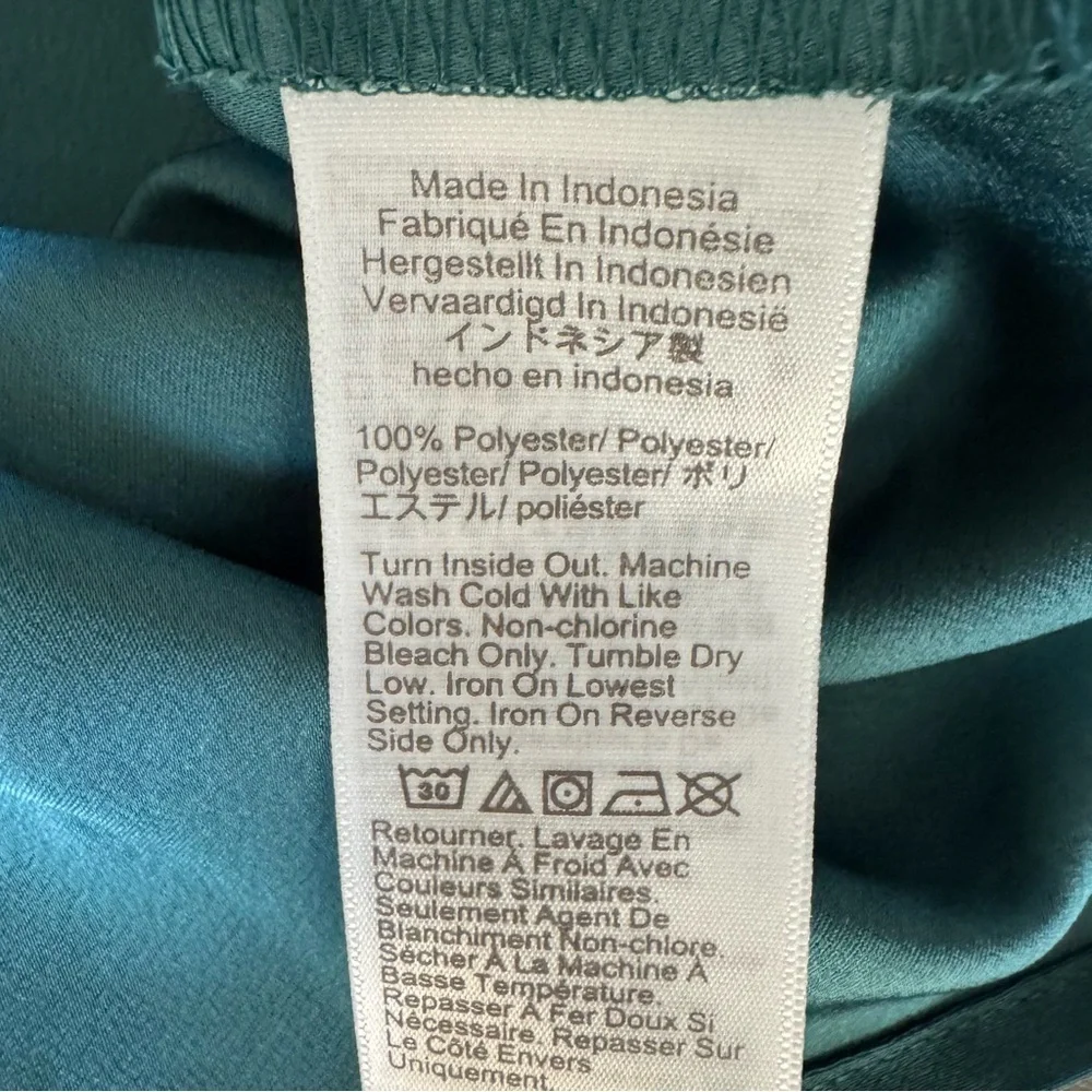 NWT J. Crew Sleeveless V-neck Crepe Shell Small